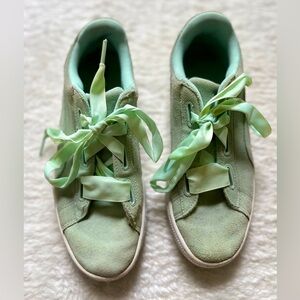 Baby blue Puma 7 size sneakers